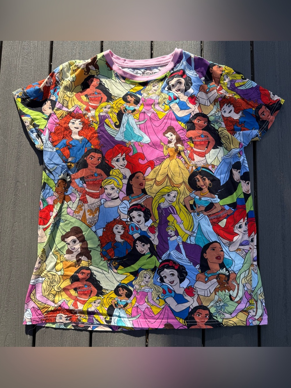 Cakeworthy Disney Princess all-over-print tee